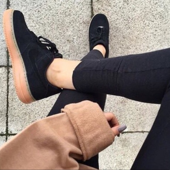 NWT🖤Nike Air Force 1 Suede Black - Picture 3 of 8